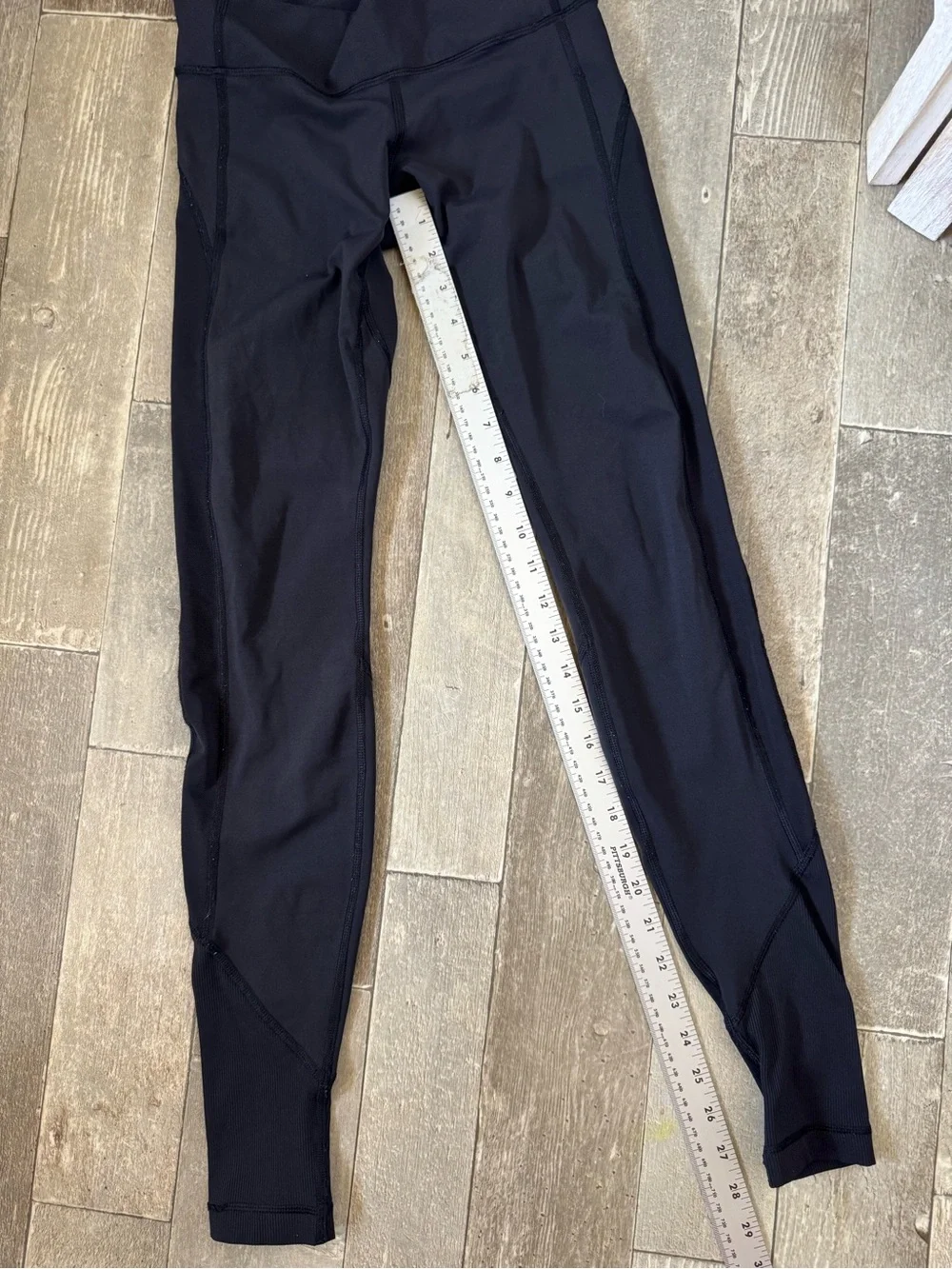lululemon athletica Black High-Rise Leggings ankle size 4 gym athleisure yoga